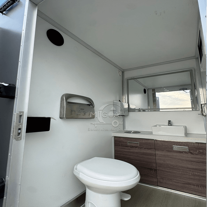 MGT-4.5M Dual-Stall Luxury Portable Restroom Trailer