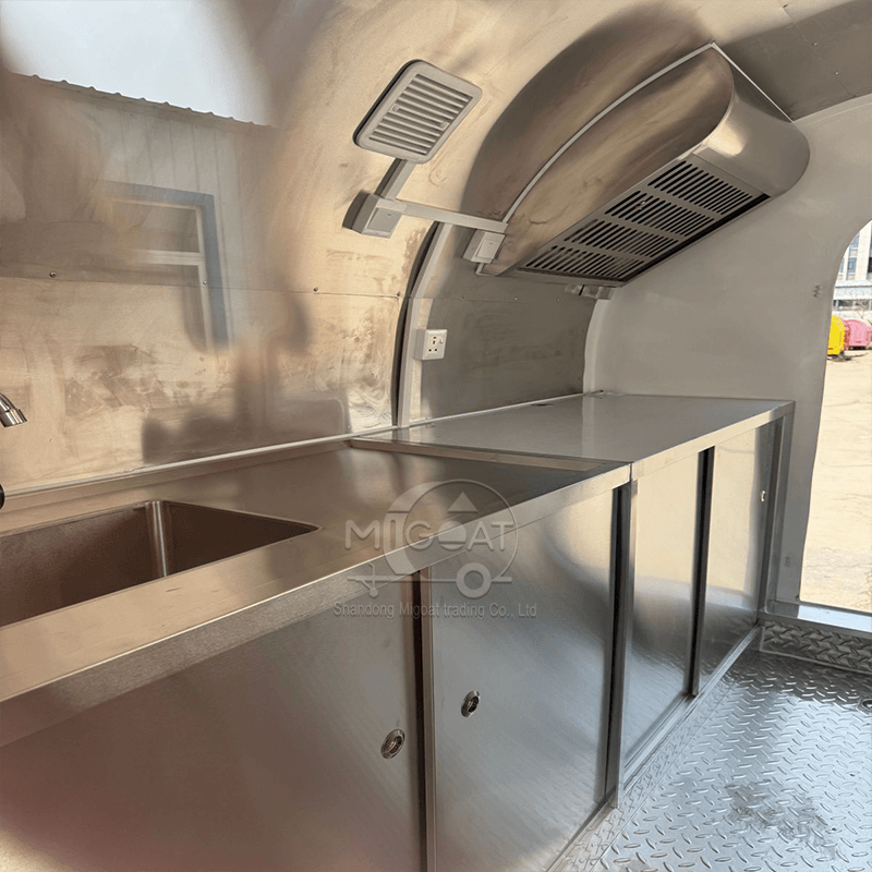 MGA-4M Large Capacity Stainless Steel Interior Retro Stylish Mobile Food Trailer