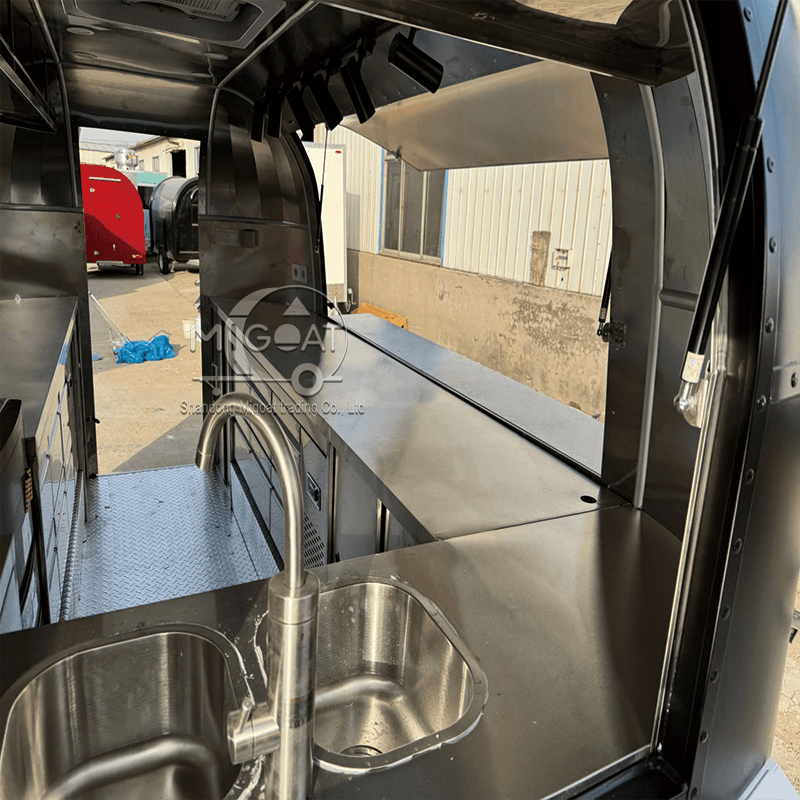 MGA-4M Dual-Axle Matte Black Retro Streamlined All Stainless Steel Interior Multi-Function Commercial Mobile Food Trailer