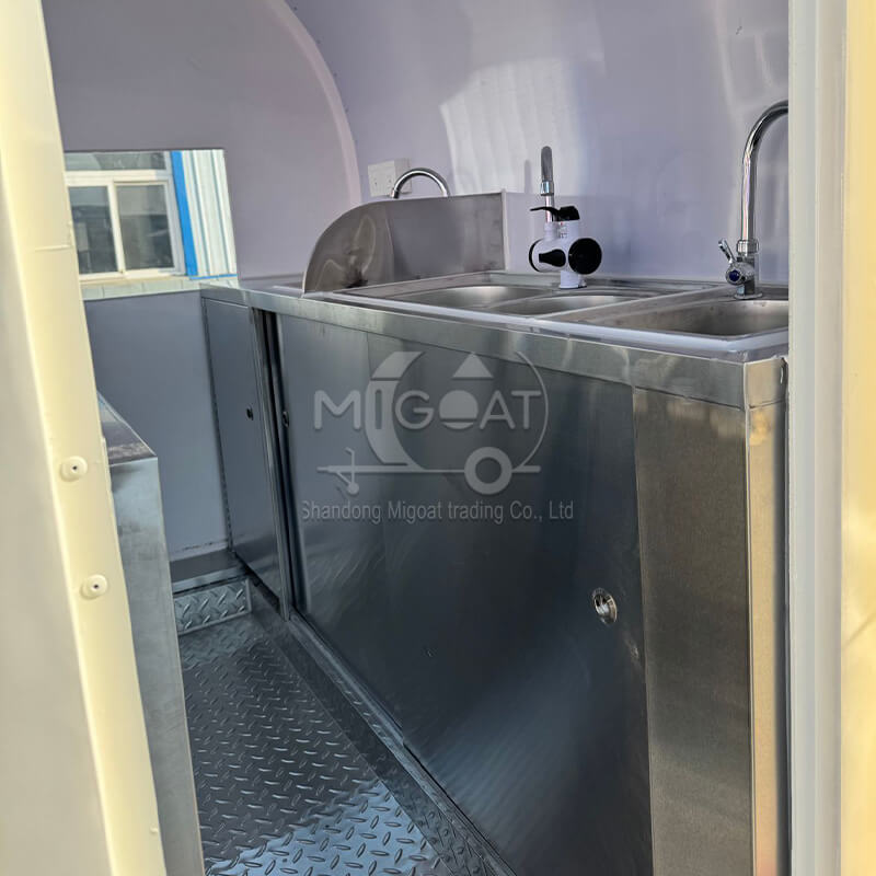 MGR-2.5 304 Stainless Steel Double Sink Multi-Function Food Trailer