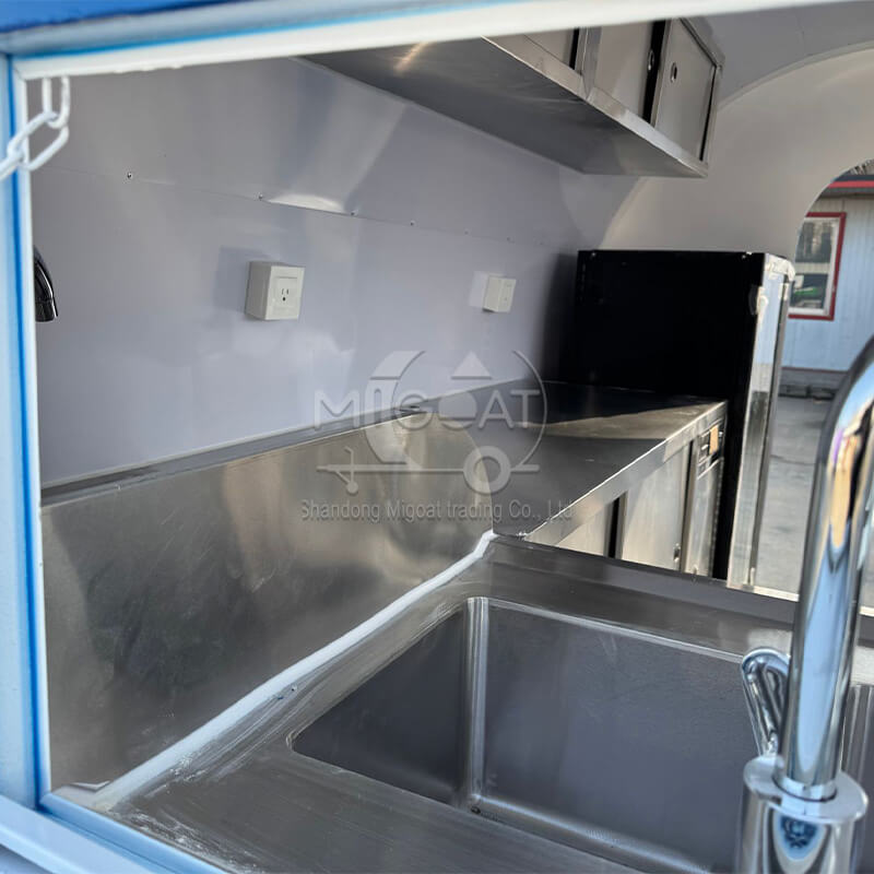 MGR-3M Blue-White Triple Sink Stainless Steel Worktop Commercial Multi-Function Mobile Food Trailer