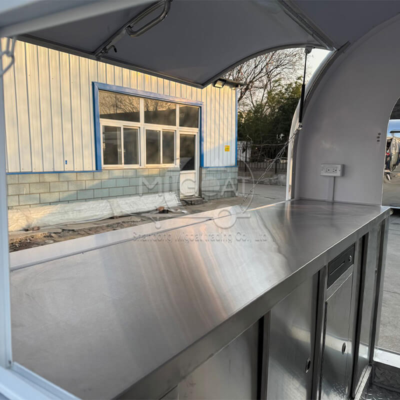 MGR-2.2M White Minimalist Waterproof Outdoor Mobile Coffee Food Concession Cart Trailer