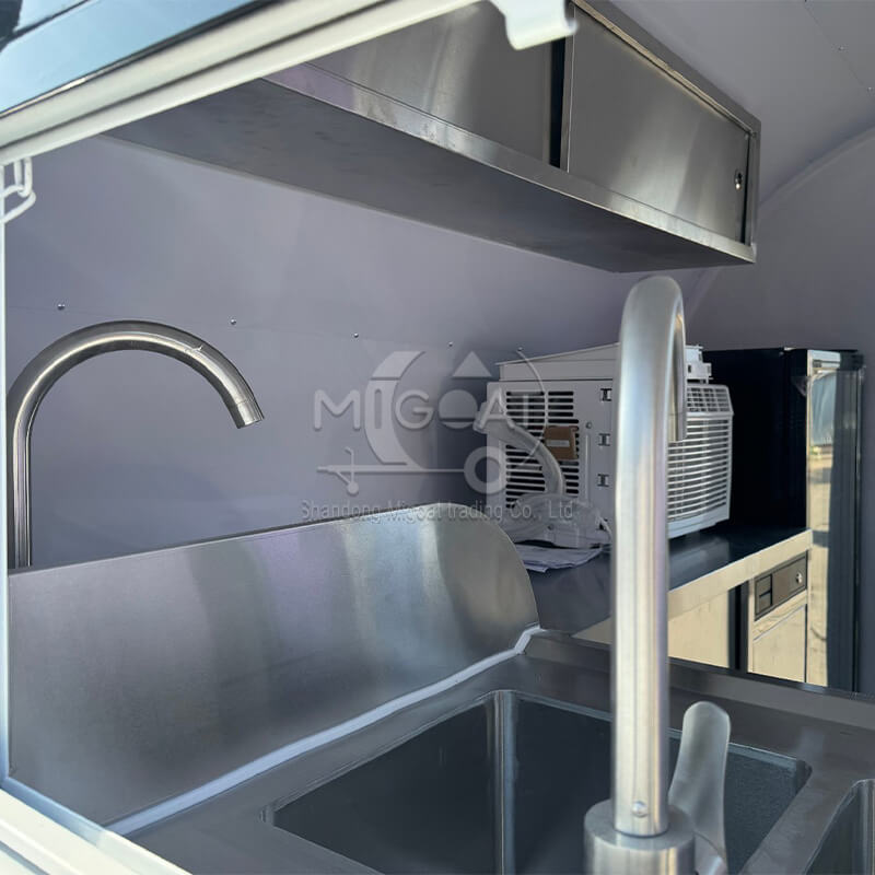 MGR-2.8M Gloss Black Curved Top Multi-Function Food Trailer