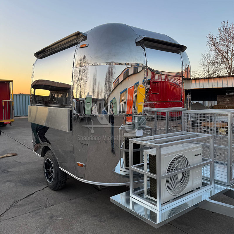 MGA-3m Mirror Stainless Steel Retro Style Mobile Food Trailer