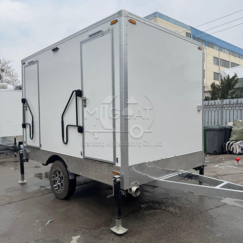MGT-3.5M Dual-Stall Luxury Portable Restroom Trailer