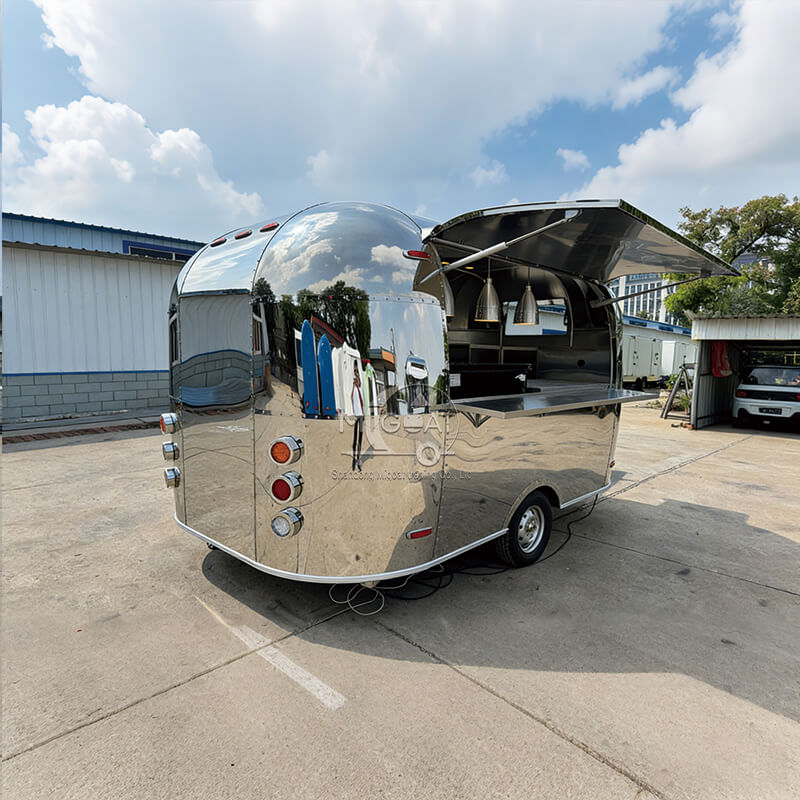 MGA-2.5M Full Stainless Steel Mirror Finish Retro Towable Multi-Function Mobile Food Trailer