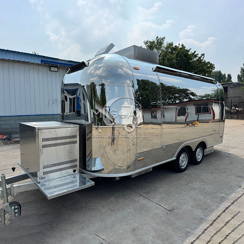 MGA-4M Mirror Stainless Steel Multi-Function Food Trailer with Mobile Restroom