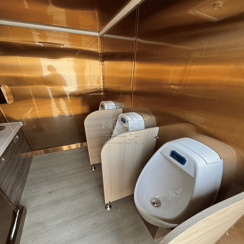 MGT-4.5M Multi-unit Gender-separated Trailer Toilet, Large Capacity Commercial Eco Temporary Restroom Disabled Room