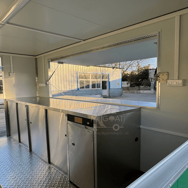 MGS-2.8M Small Mobile Food Cart With Sink Multi-Function Street Food Vending Cart Outdoor Commercial Food Trailer