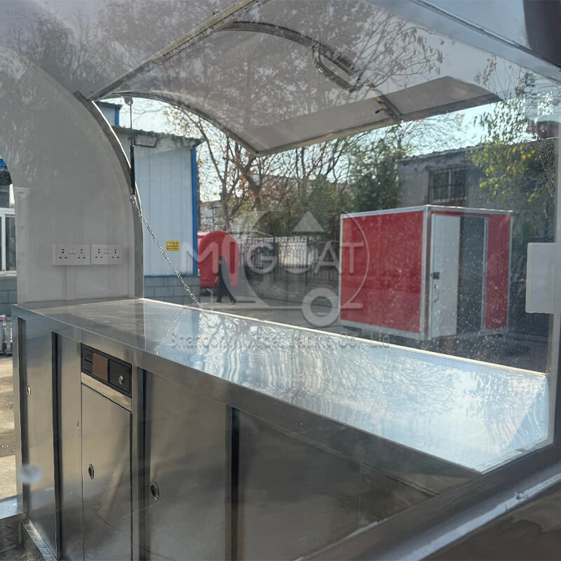 MGR-2.5M Retro Arc Outdoor Camping & Catering Trailer
